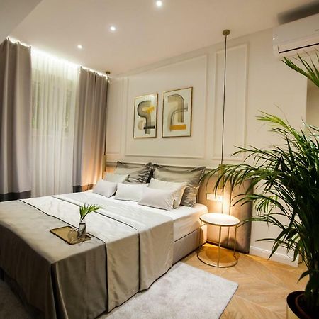 Club 5 Boutique Rooms Σπλιτ Εξωτερικό φωτογραφία