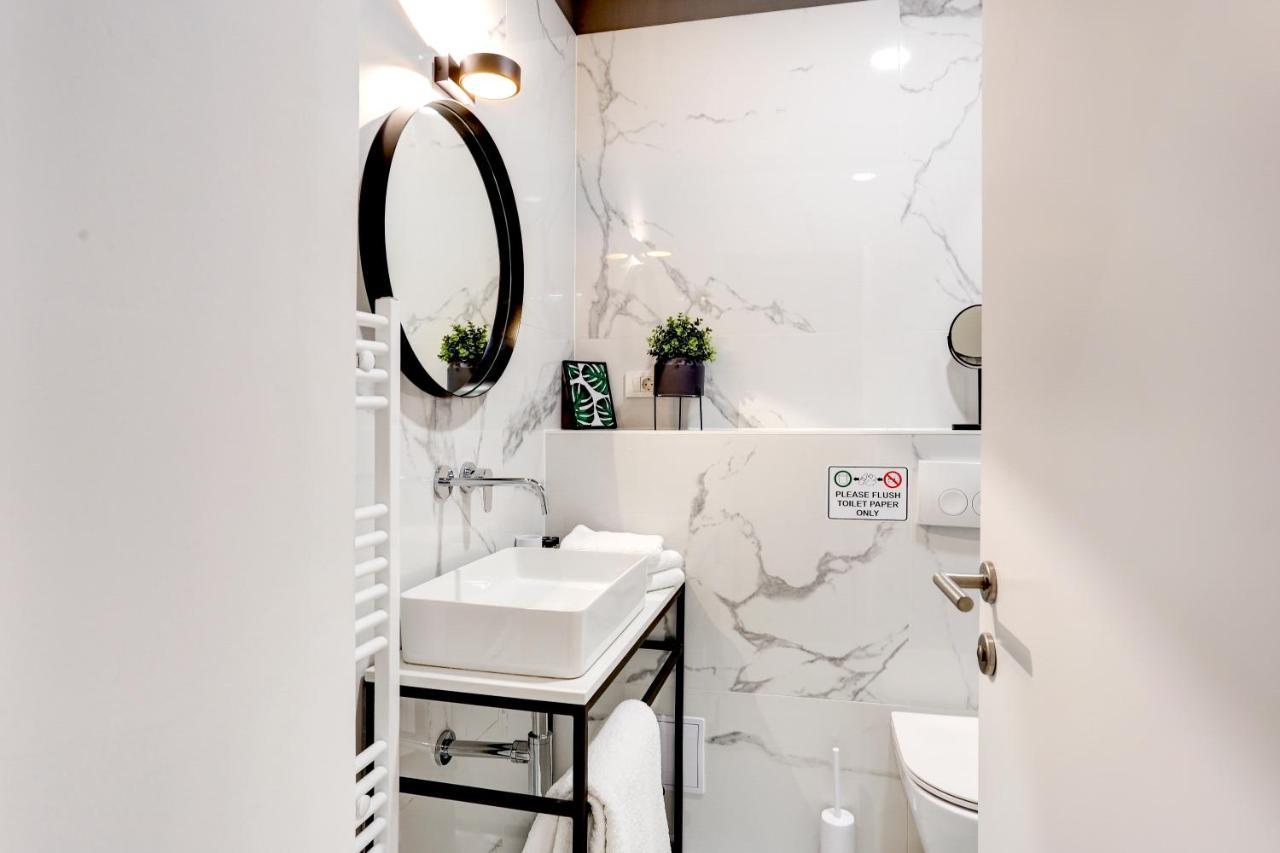 Club 5 Boutique Rooms Σπλιτ Εξωτερικό φωτογραφία