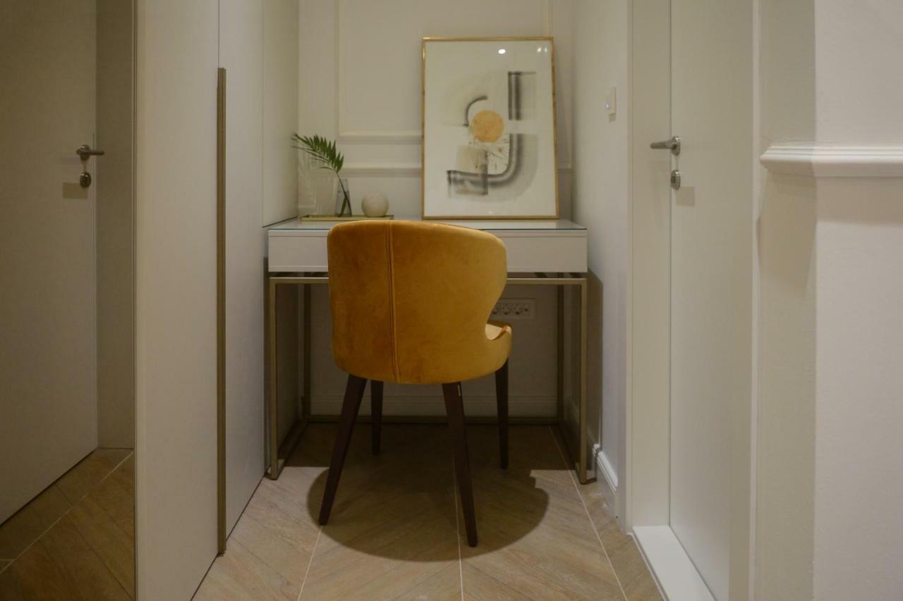 Club 5 Boutique Rooms Σπλιτ Εξωτερικό φωτογραφία